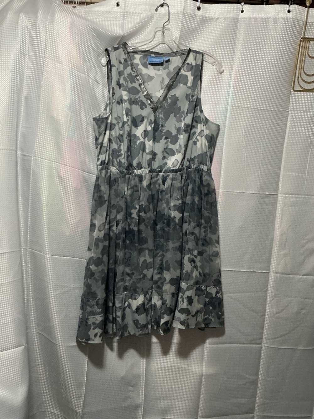 Vera Wang dress